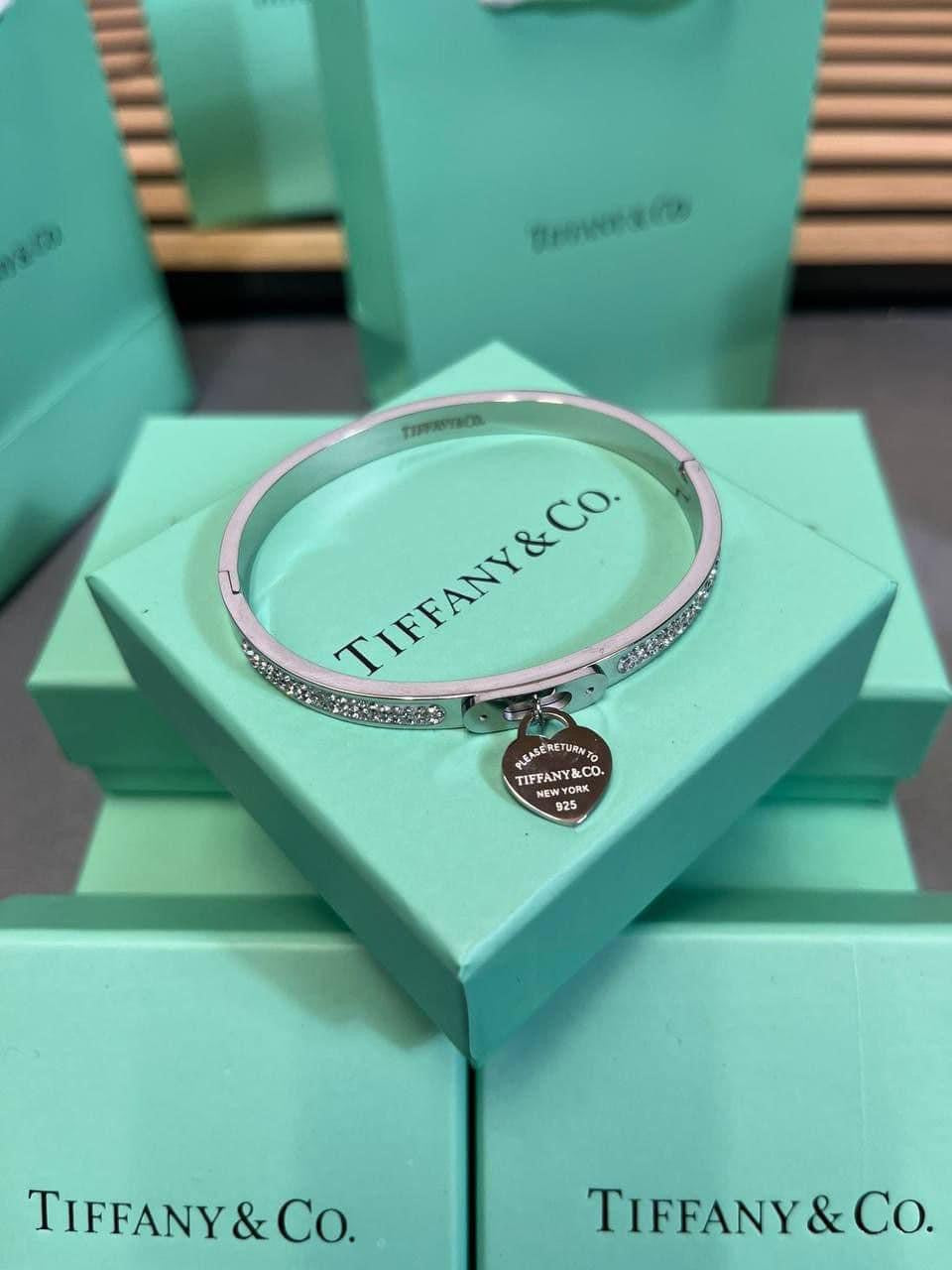 Replica Tiffany Bangle & Earrings