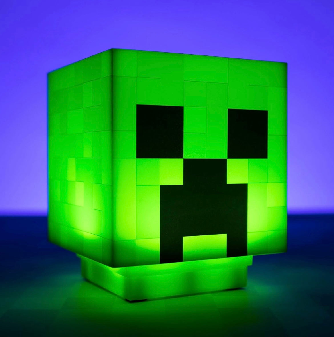 Minecraft Creeper Desk Light with Official Creeper Sounds, Handheld Night Light for Kids Room or Gamer Décor