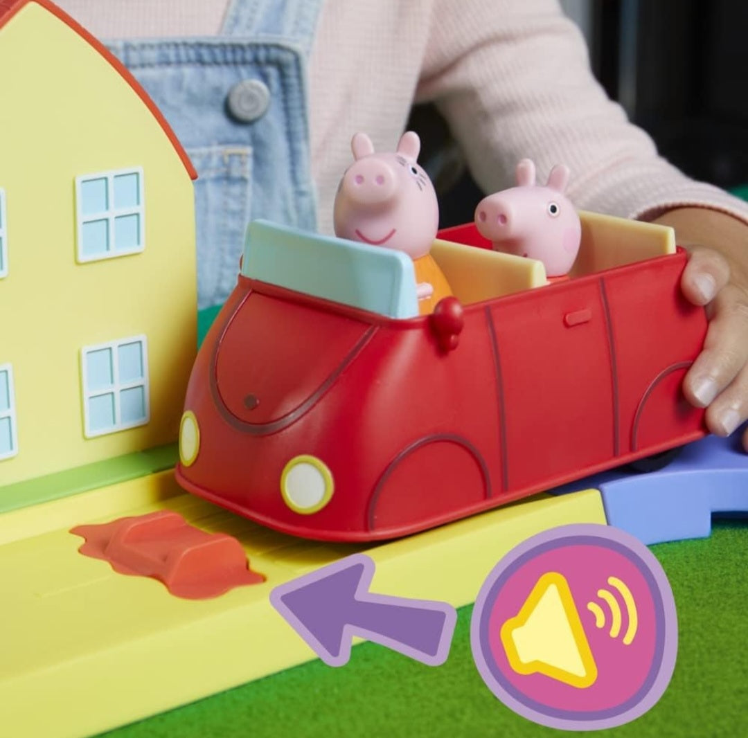 Peppa Pig All Around Peppa’s Town Set with Adjustable Track